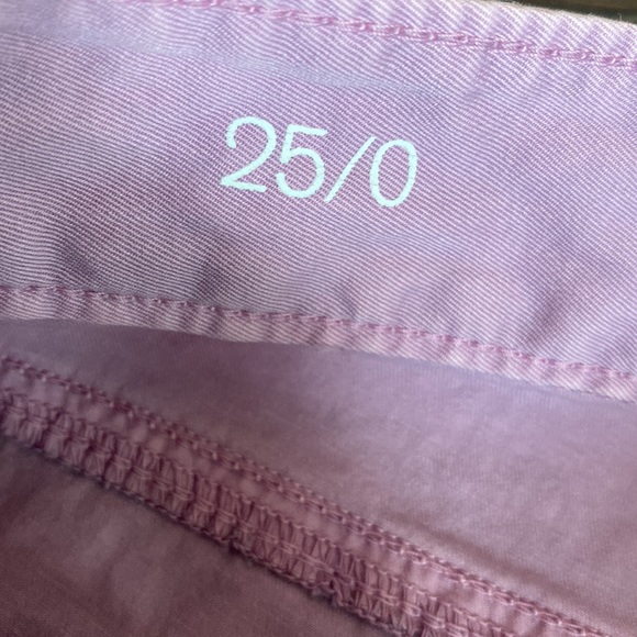 $3/15. Loft by Ann Taylor, ladies pink short shorts in size 25. - Picture 4 of 10